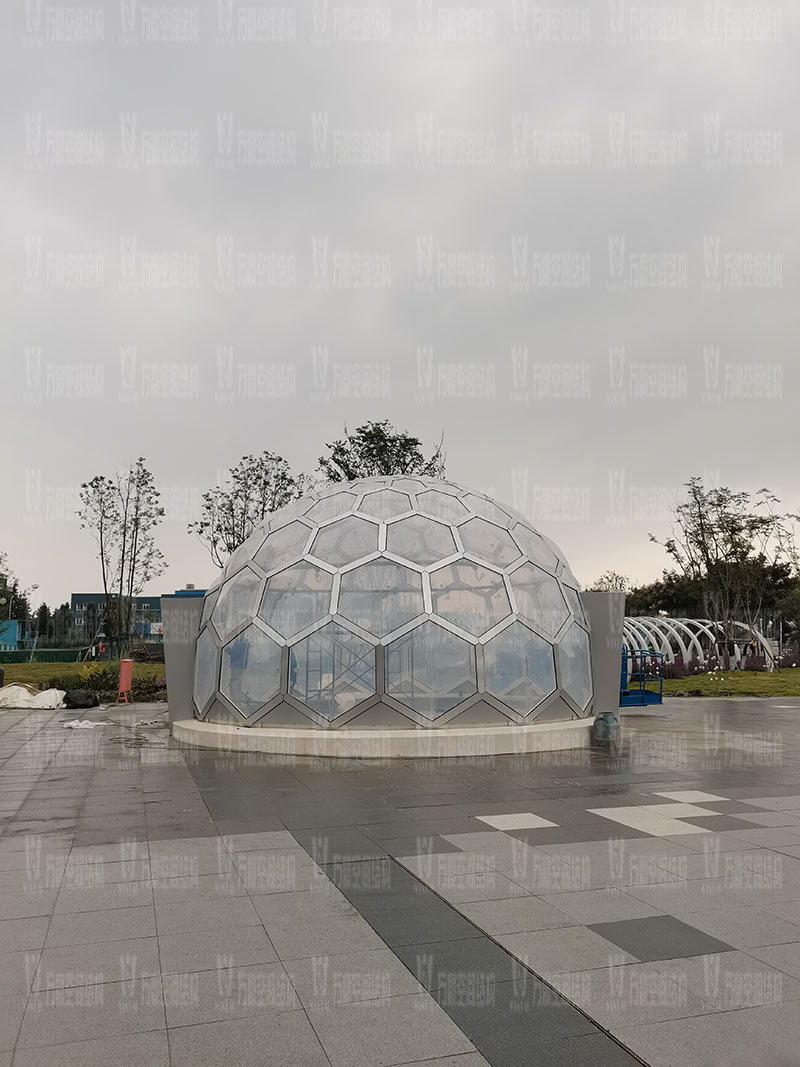 無線創(chuàng)智城市功能空間業(yè)態(tài)優(yōu)化五星集市鋼膜結(jié)構(gòu)工程