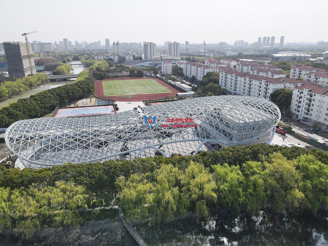 上海工程技術大學松江校區(qū)風雨操場ETFE膜結構項目